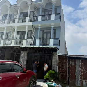 Nhà Mặt Tiền Giồng Lớn, Mỹ Hạnh – Giáp Hóc Môn