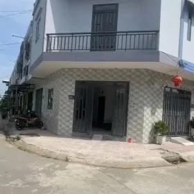 Căn góc 2 mặt tiền 4x8 KDC Trần Anh - Giáp Hóc Môn
