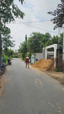 Nhà SHR 5x27m,mặt tiền đường nhựa Hoa Vàng, Mỹ Hạnh