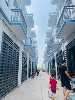 Nhà Mới Ngã 3 Mỹ Hạnh - Giáp Hóc Môn