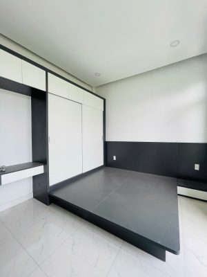 Nhà Mới Ngã 3 Mỹ Hạnh - Giáp Hóc Môn