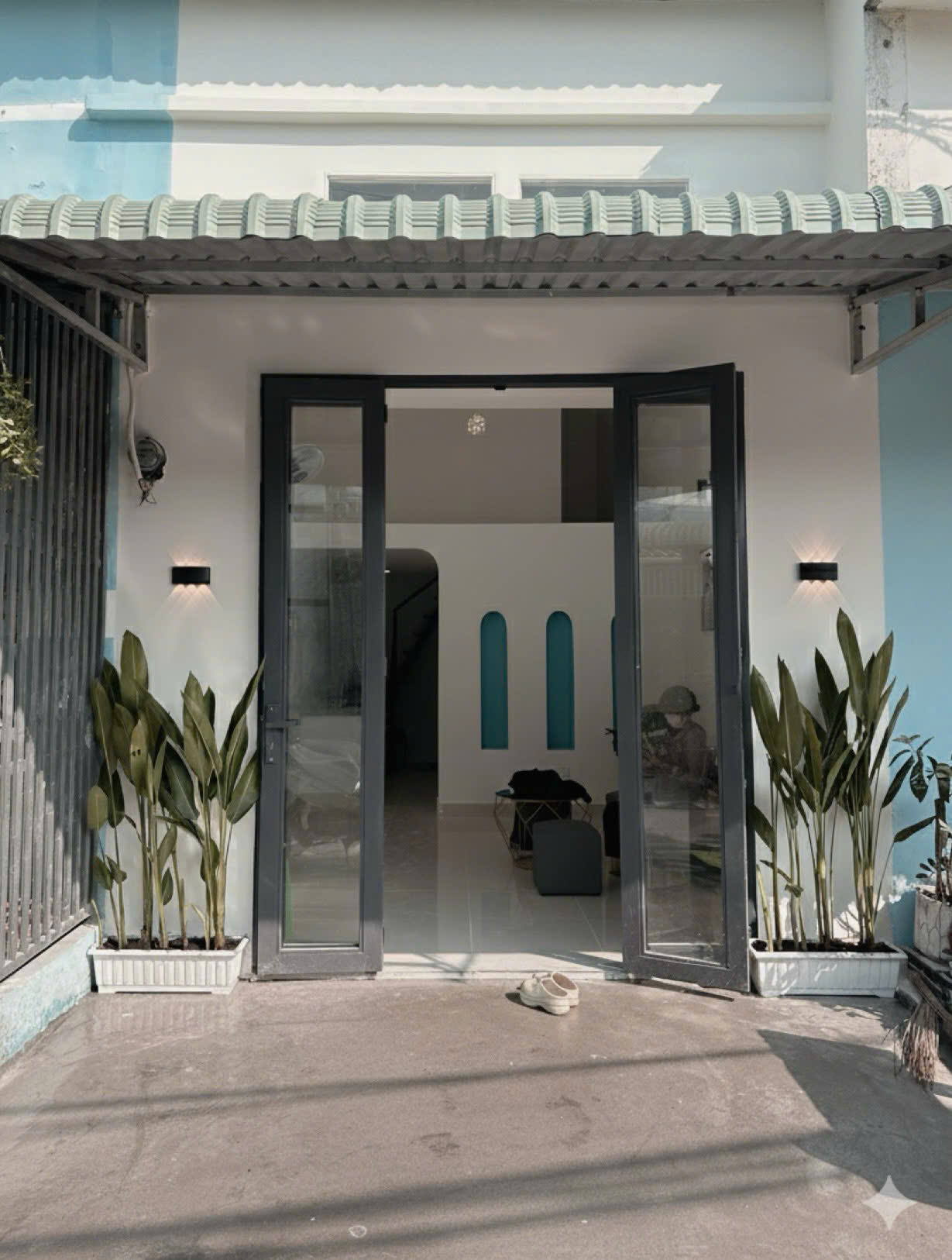 Nhà Mặt Tiền Đường Nhựa Mỹ Hạnh - Giáp Hóc Môn