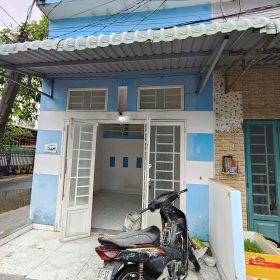 Căn góc 2 mặt tiền đường Hoa Vàng - Giáp Hóc Môn