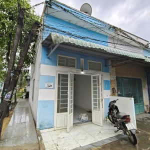 Căn góc 2 mặt tiền đường Hoa Vàng - Giáp Hóc Môn