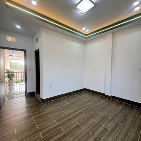 Nhà Mới SHR Ngay Ngã 3 Mỹ Hạnh - Giáp Cầu Lớn Hóc Môn