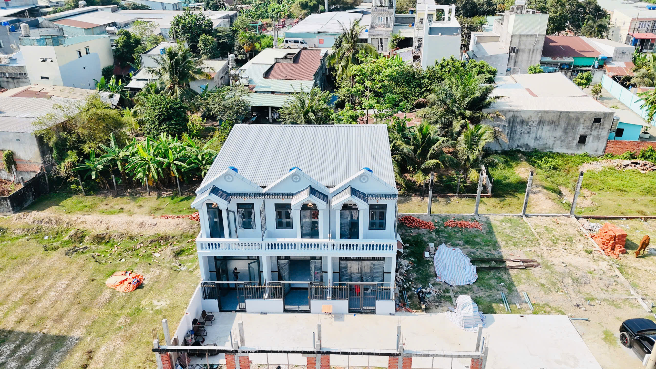 Nhà Mới Ngay Ngã 3 Mỹ Hạnh - Giáp Hóc Môn