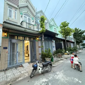 Cho Thuê Nhà Nguyên Căn 4x13 Cát Tường Phú Nguyên 2
