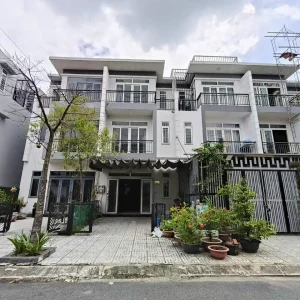 Cho Thuê Nhà Nguyên Căn 75m2 3PN Ngay KDC Phúc An