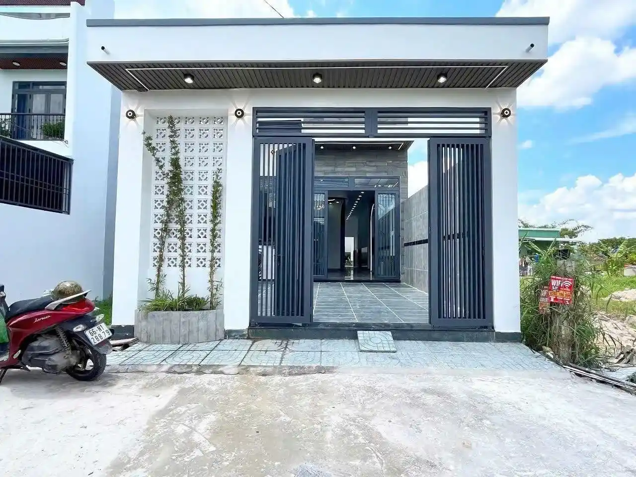 Nhà Nguyên Căn 4x12 2PN Ngay KCN Xuyên Á - Giáp Cầu Lớn Hóc Môn