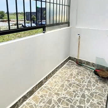Nhà Mới Ngay UBND Mỹ Hạnh - Giáp Cầu Lớn Hóc Môn 