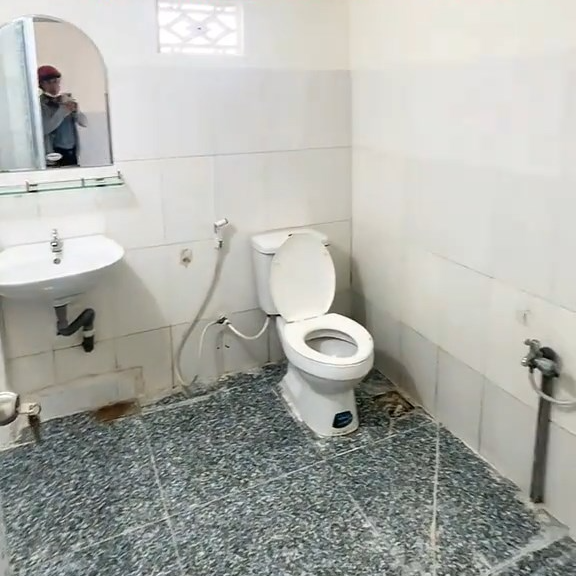 Nhà Mới 4x15, 1 Trệt 1 Lầu 3PN Chỉ 590 Triệu Ngay KCN Xuyên Á - Giáp Cầu Lớn Hóc Môn