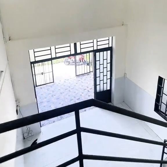 Nhà Mới 4x15, 1 Trệt 1 Lầu 3PN Chỉ 590 Triệu Ngay KCN Xuyên Á - Giáp Cầu Lớn Hóc Môn