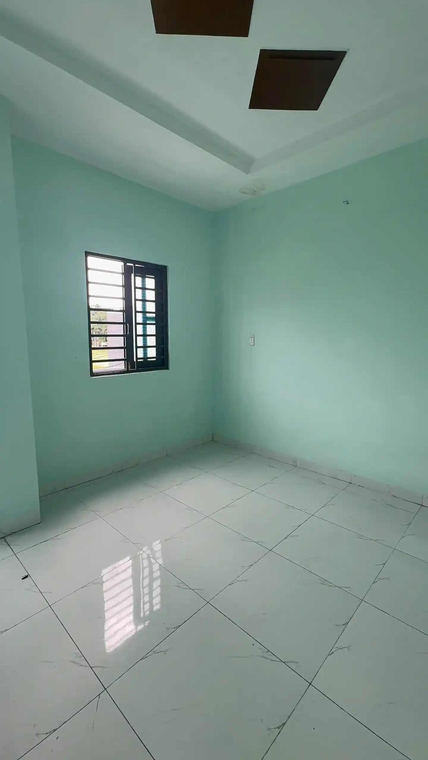 Nhà Mới Góc 2 Mặt Tiền 2PN 4x9 Ngay KDC Quang Hiển 2 - Giáp Cầu Lớn Hóc Môn 