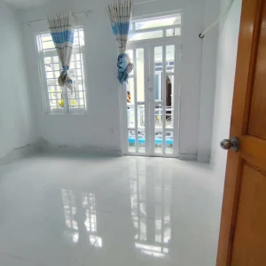 Nhà 1 Trệt 1 Lầu 2PN 4x9 Ngay Khu Hoàng Gia