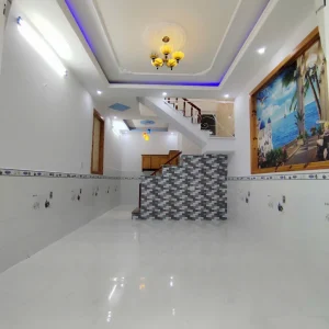 Nhà 1 Trệt 1 Lầu 2PN 4x9 Ngay Khu Hoàng Gia