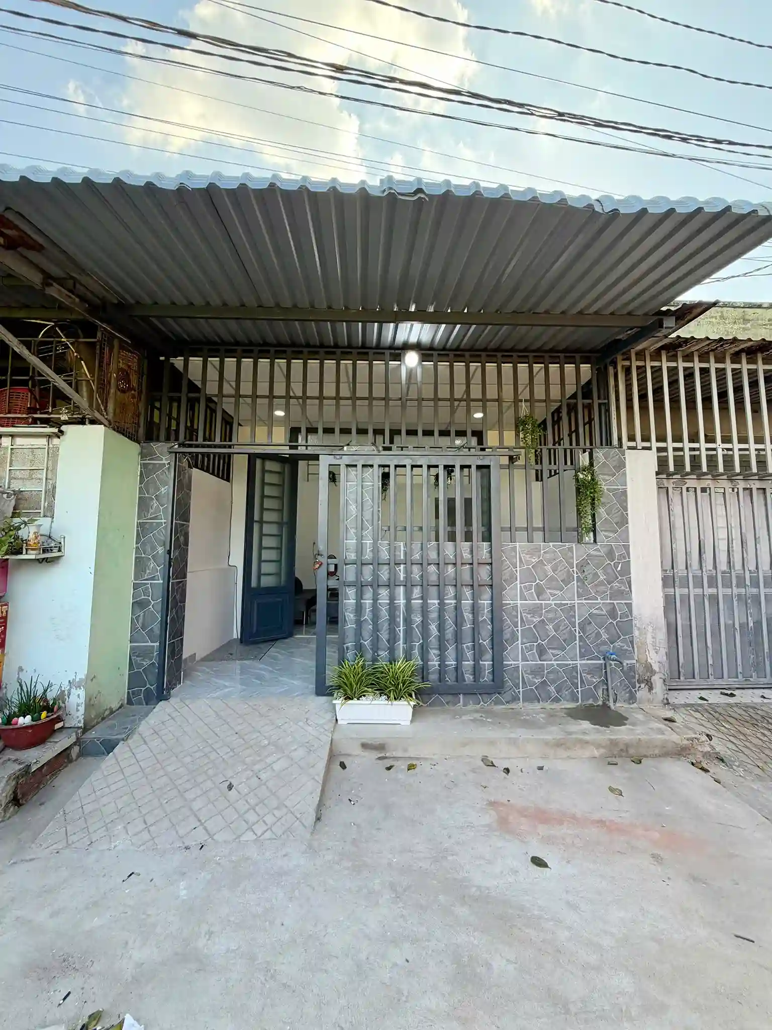 Nhà Nguyên Căn 5x13 2PN Ngay Ngã 3 Mỹ Hạnh