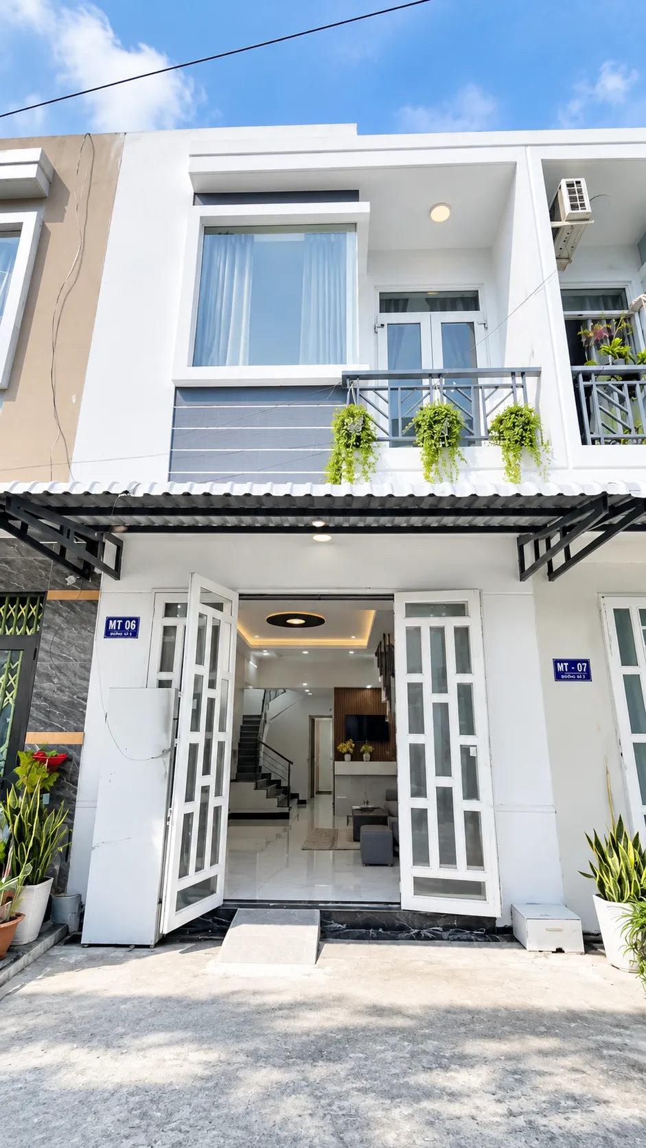 Bán Nhà Hóc Môn 1 Trệt 1 Lầu – Diện Tích 4x10, Thiết Kế 2PN